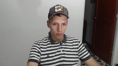 Snapshot of hefesto_69 chatting on 11-06-25, 03:40 hefesto_69 online show from 11-06-25, 03:40