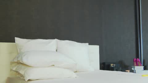 Helen online show from 01-20-25, 02:11