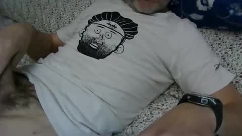 Snapshot of hefo99 chatting on 11-10-25, 07:02 hefo99 online show from 11-10-25, 07:02