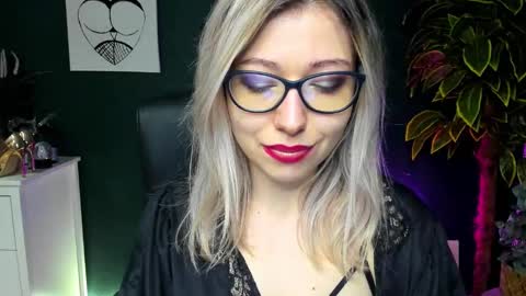 Heidi online show from 12-27-24, 07:40