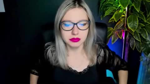 Heidi online show from 09-25-25, 06:28