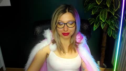 Heidi online show from 12-22-25, 05:37