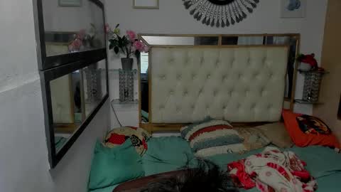 heiker_ online show from 12-03-25, 03:14