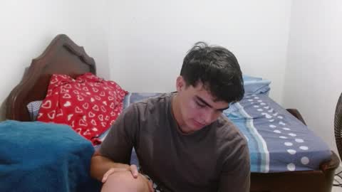 Snapshot of heiker__ chatting on 02-25-26, 04:33 heiker__ online show from 02-25-26, 04:33