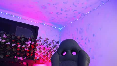 Snapshot of heka_prudence chatting on 02-05-25, 03:45 Heka Prudence online show from 02-05-25, 03:45