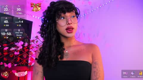 Snapshot of heka_prudence chatting on 02-06-25, 03:37 Heka Prudence online show from 02-06-25, 03:37