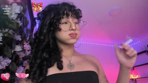 Snapshot of heka_prudence chatting on 02-28-25, 03:26 Heka Prudence online show from 02-28-25, 03:26