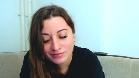 helen_adams_ online show from 12-24-24, 05:49