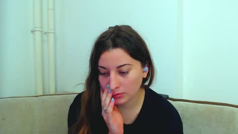 helen_adams_ online show from 01-20-25, 01:11