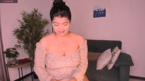helen_miller online show from 01-11-25, 12:22