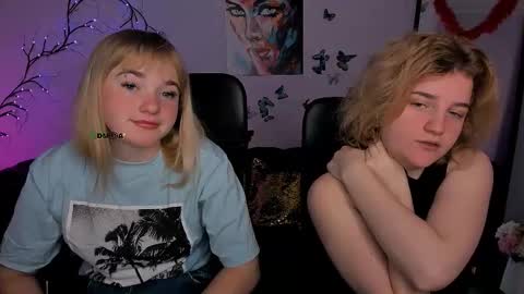 helen_shineee online show from 12-22-25, 06:54