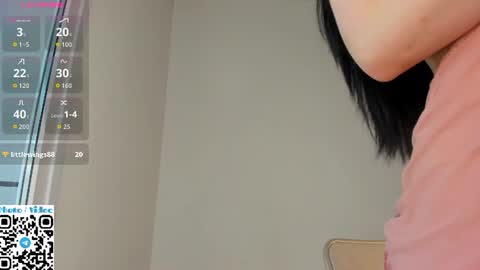 Snapshot of helen_sparkk chatting on 06-29-26, 01:12 helen_sparkk online show from 06-29-26, 01:12