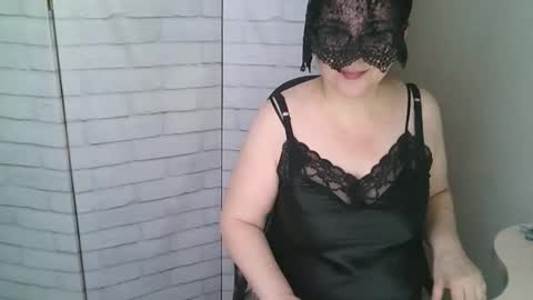 Helen online show from 02-24-26, 07:06