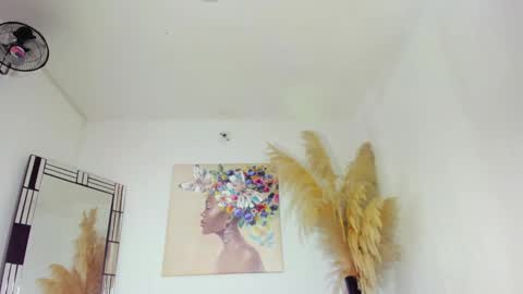 HELENA COPPER online show from 12-13-24, 04:00