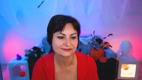 helenbeler online show from 10-28-25, 05:22