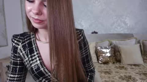 Snapshot of helenbenit chatting on 02-10-25, 12:08 Helen online show from 02-10-25, 12:08