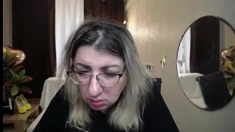 helenenigma online show from 03-11-25, 06:10