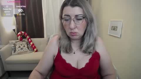 helenenigma online show from 11-25-25, 07:36