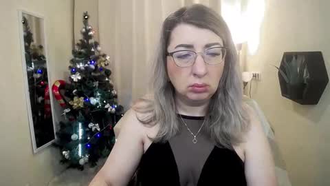 Snapshot of helenenigma chatting on 01-05-26, 07:28 helenenigma online show from 01-05-26, 07:28