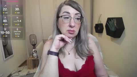 Snapshot of helenenigma chatting on 02-18-26, 07:32 helenenigma online show from 02-18-26, 07:32