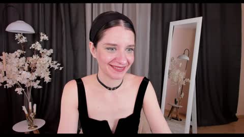 Helen online show from 01-31-25, 08:32