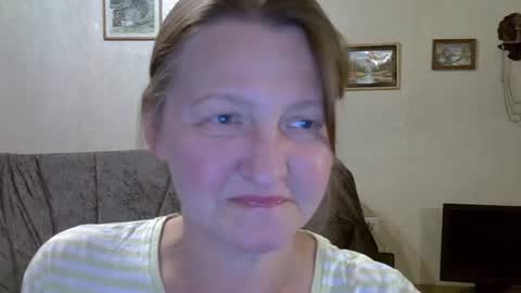 Snapshot of helgacharming chatting on 07-04-26, 07:31 helgacharming online show from 07-04-26, 07:31