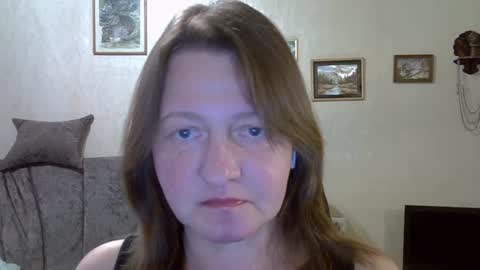 Snapshot of helgacharming chatting on 07-05-26, 06:15 helgacharming online show from 07-05-26, 06:15