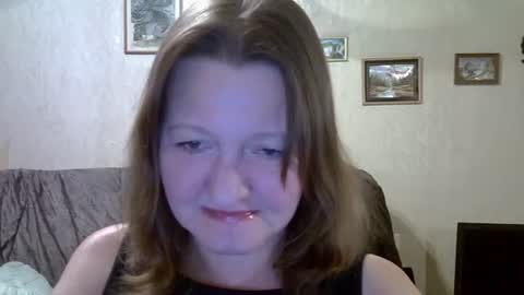 Snapshot of helgacharming chatting on 07-22-26, 10:23 helgacharming online show from 07-22-26, 10:23