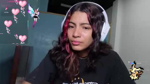 Helia Transfem and Amy online show from 10-20-25, 05:24