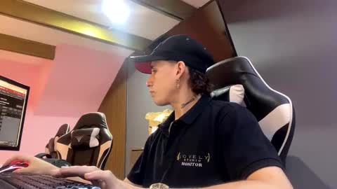 Eros online show from 01-23-25, 03:43