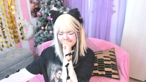 Laura online show from 01-10-25, 03:18