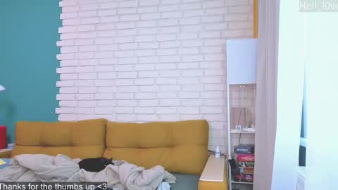 Snapshot of hell_l0ve chatting on 10-07-25, 02:09 Anastasiia online show from 10-07-25, 02:09