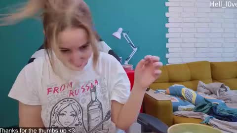 Snapshot of hell_l0ve chatting on 11-30-25, 04:16 Anastasiia online show from 11-30-25, 04:16