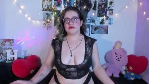 hellen online show from 11-27-25, 04:36