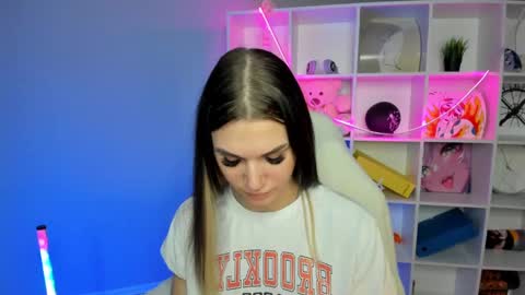 GTM3Mon Tue Wed Thu Fri San 0400 am-1030pm online show from 12-23-24, 01:08