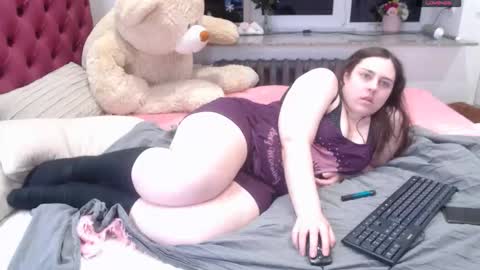 Hellen online show from 02-09-26, 03:16