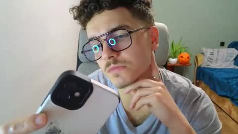 Remy online show from 11-27-25, 02:08