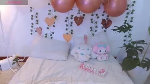 hellokitty_valery1 online show from 03-26-26, 08:47