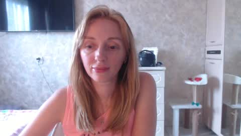 Snapshot of hellokittykaty chatting on 06-30-26, 07:53 Victory online show from 06-30-26, 07:53