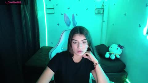 helloo_kityy25 online show from 02-10-25, 02:19