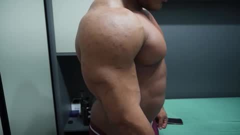 Henri online show from 09-26-25, 12:47