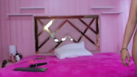 Snapshot of hera_elis chatting on 02-28-25, 07:35 hera_elis online show from 02-28-25, 07:35