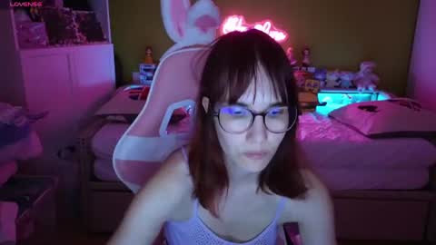 Snapshot of heraluna_ chatting on 07-23-26, 08:51 HeraLuna online show from 07-23-26, 08:51