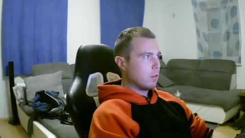 John Pearl online show from 02-07-25, 09:37