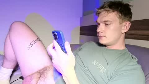 Snapshot of hercules__ chatting on 06-20-26, 06:00 Gregblonde Alextattoo online show from 06-20-26, 06:00