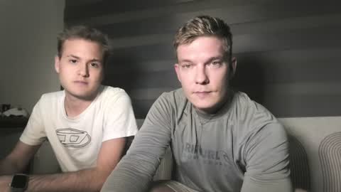 Snapshot of hercules__ chatting on 08-07-26, 08:55 Gregblonde Alextattoo online show from 08-07-26, 08:55