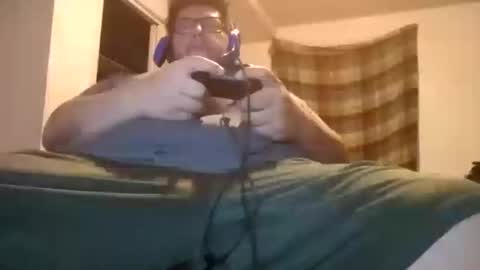 Snapshot of hereforbootyyy chatting on 12-12-24, 11:18 Hereforbootyyyy online show from 12-12-24, 11:18