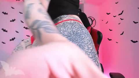  Marie  online show from 11-27-25, 02:35