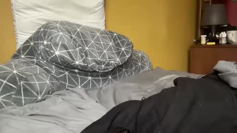 herkimer95 online show from 12-31-24, 05:18