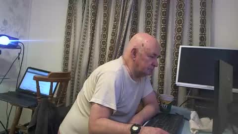 mature online show from 01-03-25, 05:50